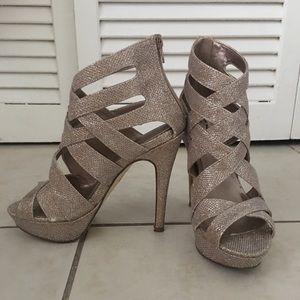 SPARKLY GOLD MIX NO. 6 HEELS
